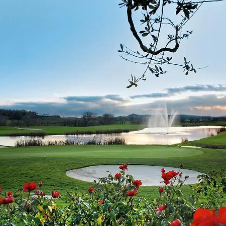 Garda San Vigilio Golf 4* פוזולנגו